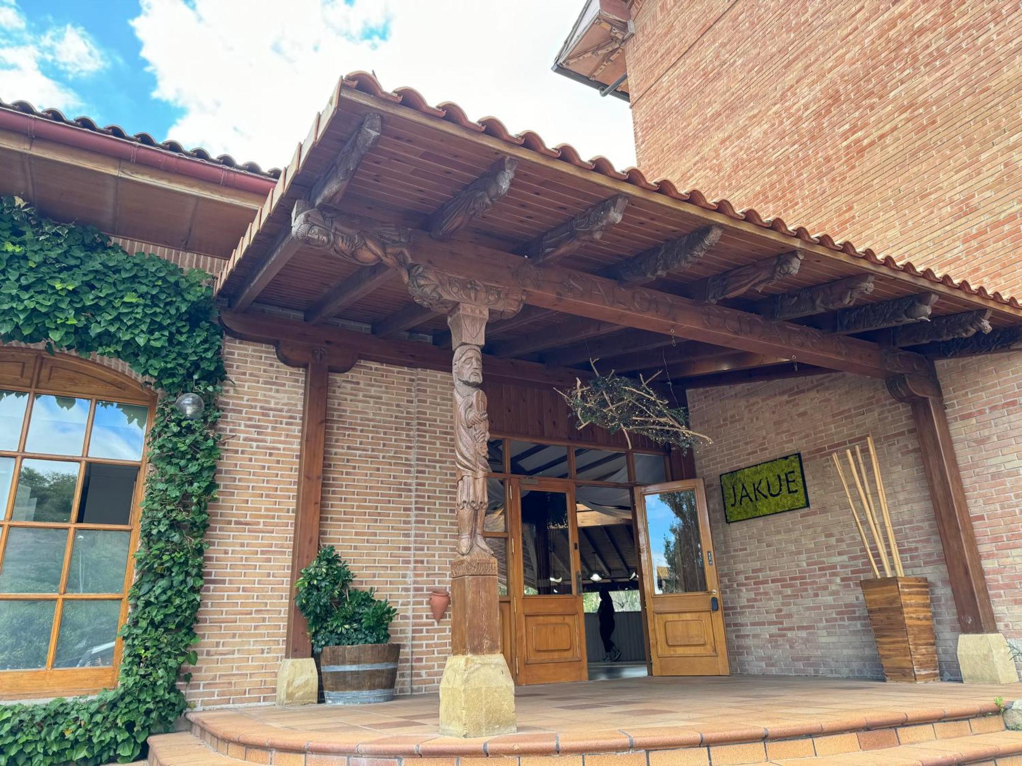 Hotel Jakue Puente La Reina Exterior photo